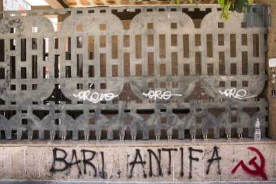 Bari: la cancellata di Giurisprudenza? E' un'opera d'arte, degradata